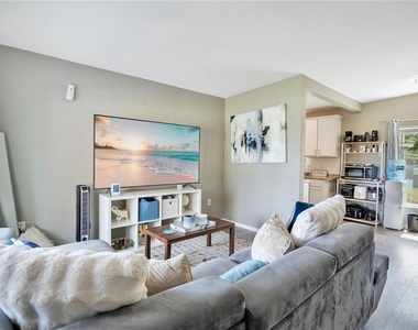 1301 Lawne Boulevard - Photo Thumbnail 33