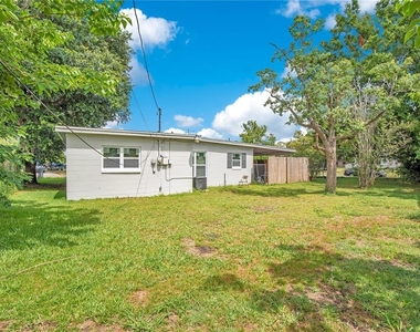 1301 Lawne Boulevard - Photo Thumbnail 12