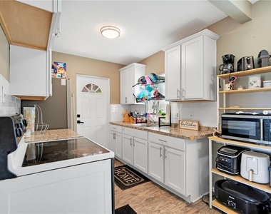 1301 Lawne Boulevard - Photo Thumbnail 30