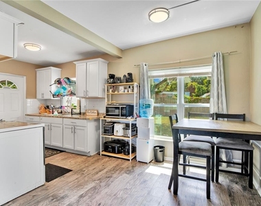 1301 Lawne Boulevard - Photo Thumbnail 26
