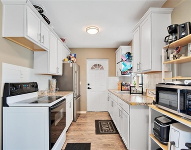 1301 Lawne Boulevard - Photo Thumbnail 29