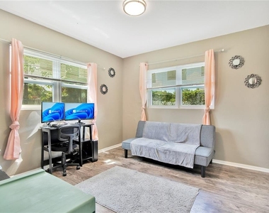 1301 Lawne Boulevard - Photo Thumbnail 20