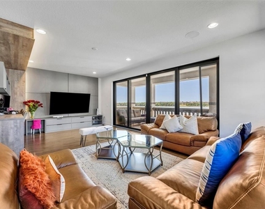 7613 Toscana Boulevard - Photo Thumbnail 35