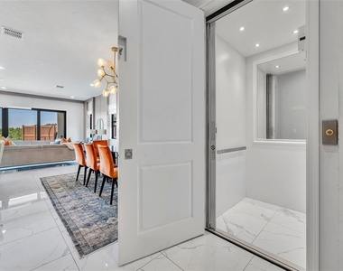 7613 Toscana Boulevard - Photo Thumbnail 33