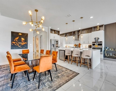 7613 Toscana Boulevard - Photo Thumbnail 11