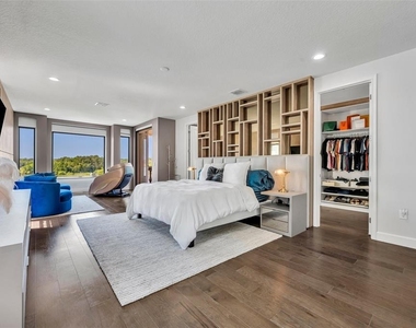 7613 Toscana Boulevard - Photo Thumbnail 22
