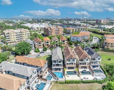 7613 Toscana Boulevard - Photo Thumbnail 56