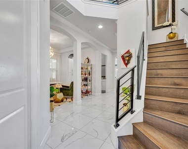 7613 Toscana Boulevard - Photo Thumbnail 21
