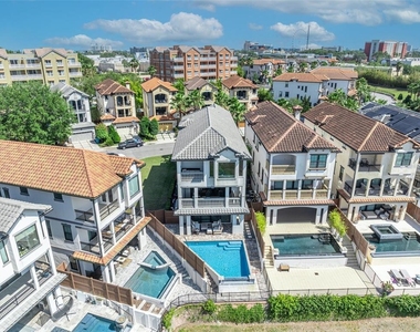 7613 Toscana Boulevard - Photo Thumbnail 54