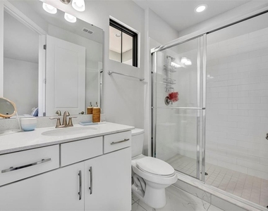 7613 Toscana Boulevard - Photo Thumbnail 47