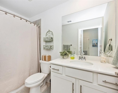 17655 Opal Sand Drive - Photo Thumbnail 36