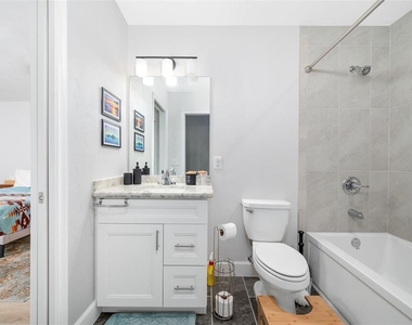 7390 Nw 47th Way - Photo Thumbnail 16