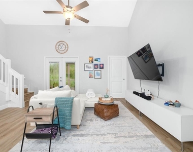 7390 Nw 47th Way - Photo Thumbnail 2