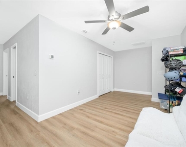 7390 Nw 47th Way - Photo Thumbnail 18