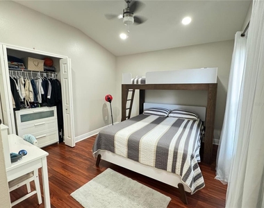 15336 Firelight Drive - Photo Thumbnail 13