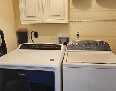 4904 Vincennes Court - Photo Thumbnail 17