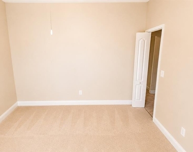 4520 Deep Creek Terrace - Photo Thumbnail 19
