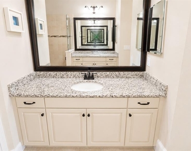 4520 Deep Creek Terrace - Photo Thumbnail 13