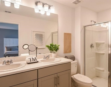 11821 Glenside Terrace - Photo Thumbnail 7