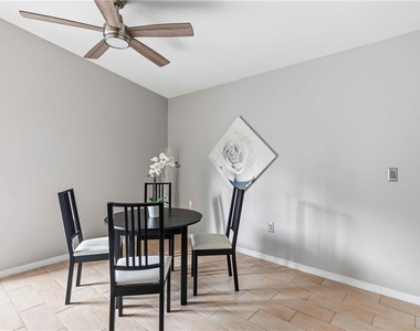 7795 Pine Trace - Photo Thumbnail 11