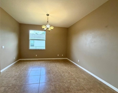 1204 S San Mateo Drive - Photo Thumbnail 16