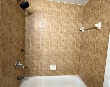 1204 S San Mateo Drive - Photo Thumbnail 23