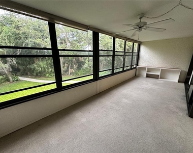 283 Sherwood Drive - Photo Thumbnail 10