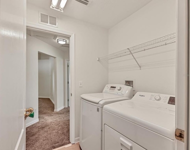 6258 Blue Runner Court - Photo Thumbnail 20