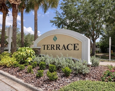 6258 Blue Runner Court - Photo Thumbnail 1