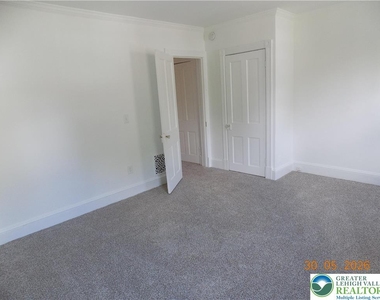 47 W Goepp Street - Photo Thumbnail 23