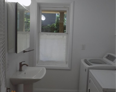 47 W Goepp Street - Photo Thumbnail 10