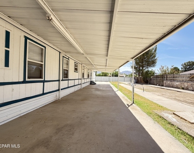 5941 Sixta Drive - Photo Thumbnail 8