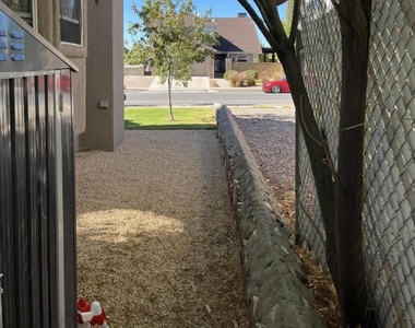 7548 Plaza Taurina Drive - Photo Thumbnail 10