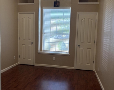 12421 Paseo De Arco Court - Photo Thumbnail 23