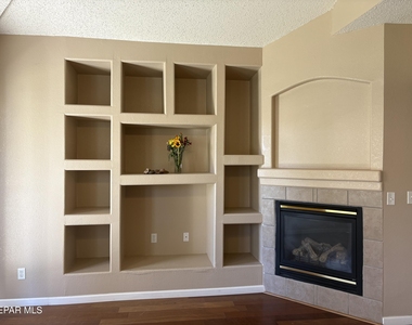 12421 Paseo De Arco Court - Photo Thumbnail 4