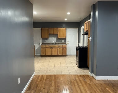 60 Whitney Street - Photo Thumbnail 1