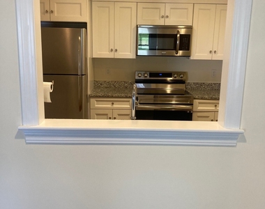 2 Island Hill Avenue - Photo Thumbnail 5