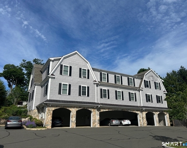 2 Island Hill Avenue - Photo Thumbnail 10