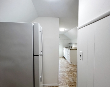 106 Lafayette Street - Photo Thumbnail 4