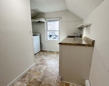 106 Lafayette Street - Photo Thumbnail 2