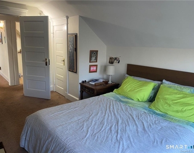 207 Alden Avenue - Photo Thumbnail 7