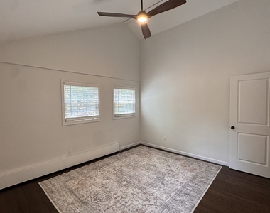 19 Whitney Street - Photo Thumbnail 5
