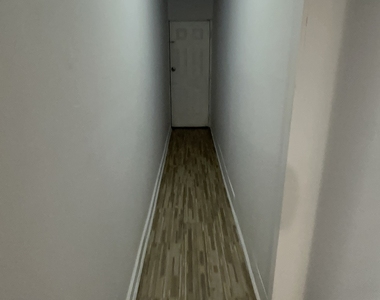 14 Lester Street - Photo Thumbnail 8