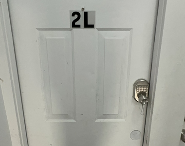 14 Lester Street - Photo Thumbnail 1