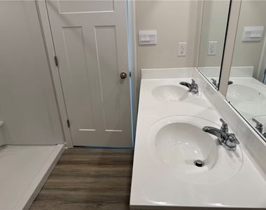 315 Alliance Dr - Photo Thumbnail 28