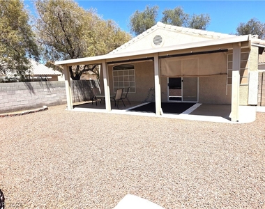 9105 Sparkling Star Street - Photo Thumbnail 18