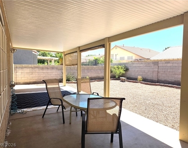 9105 Sparkling Star Street - Photo Thumbnail 16