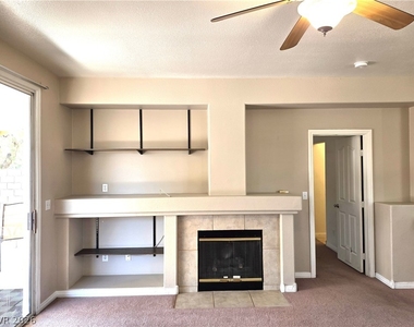 9105 Sparkling Star Street - Photo Thumbnail 11