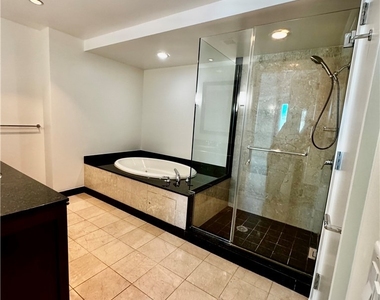 2700 Las Vegas Boulevard - Photo Thumbnail 14