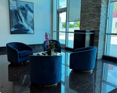 2700 Las Vegas Boulevard - Photo Thumbnail 5